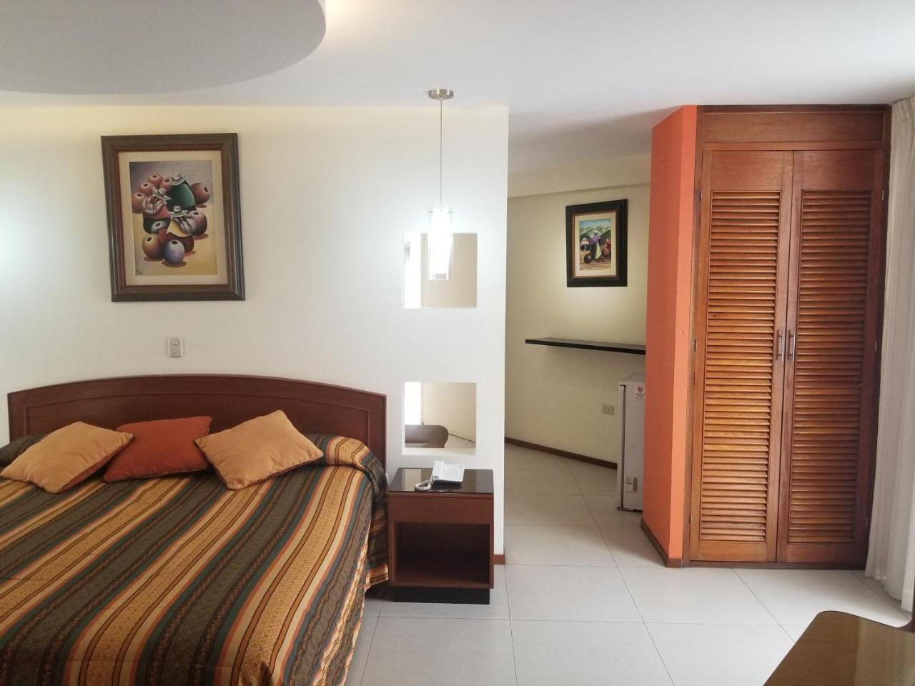 Hotel El Brujo La Merced Trujillo Eksteriør billede